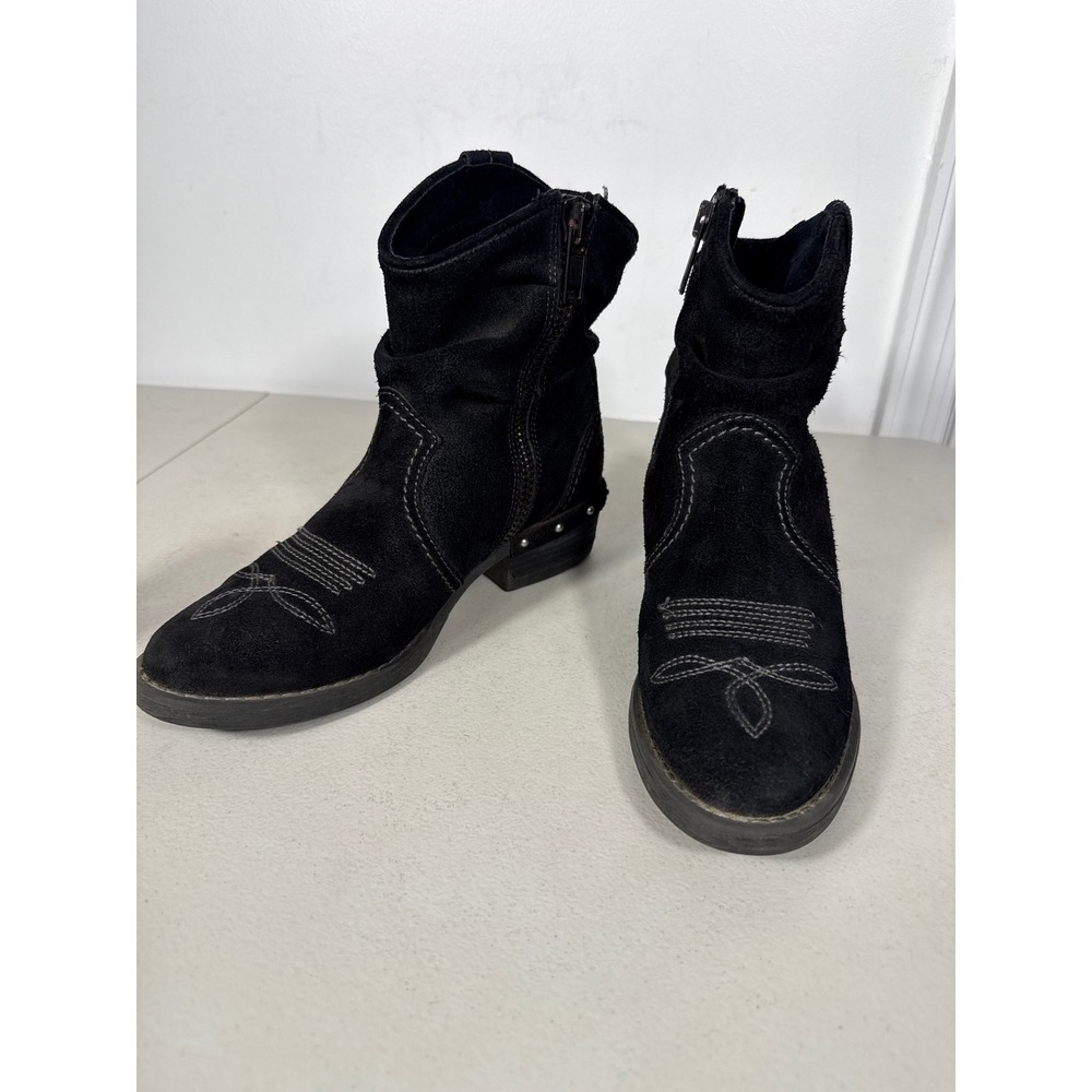 SUNDANCE BLACK Suede Western Ankle Boots studded Heel Zip Up Stitching 8.5